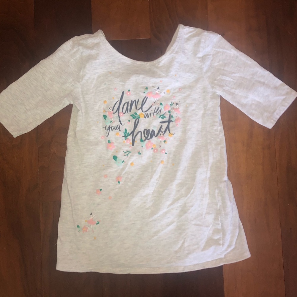 Kids quarter sleeve tee.
